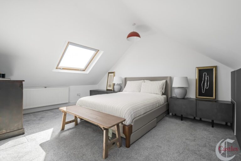 Princes Avenue, Palmers Green N13 (2735947) Photo 20