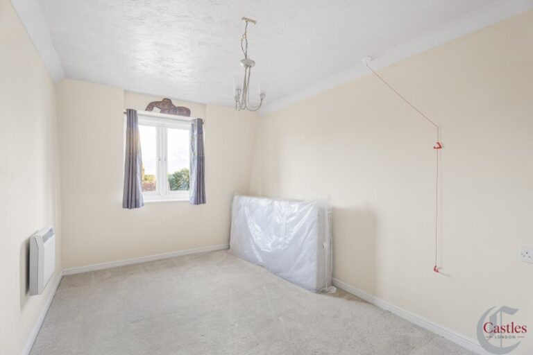 Cliff Richard Court, Cheshunt, EN8 (2735344) Photo 10