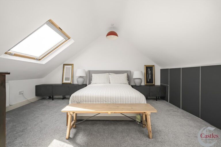 Princes Avenue, Palmers Green N13 (2735947) Photo 19