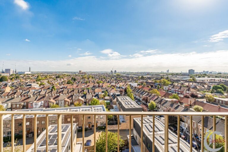 Prowse Court, Edmonton, N18 (2219255) Photo 11