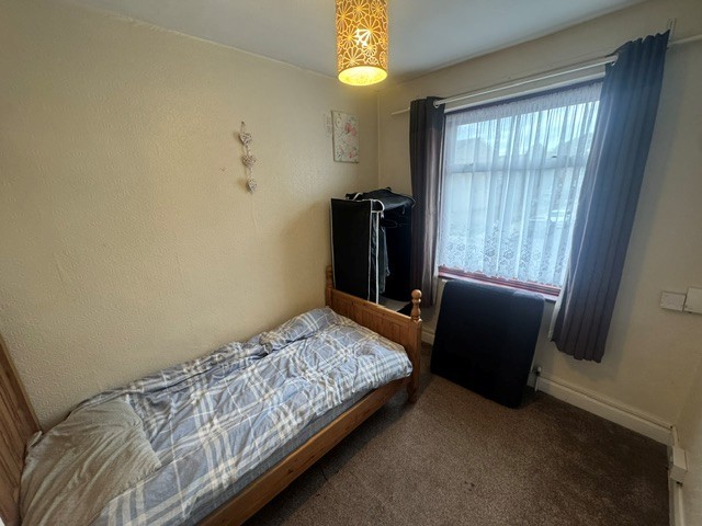 Clarence Road, Enfield, EN3 (2735582) Photo 4