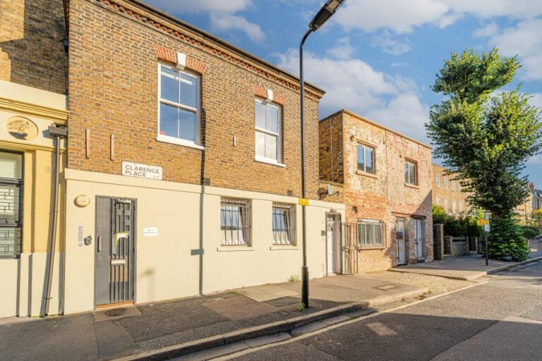 Clarence Place, Hackney, E5 (2377292) Photo 15