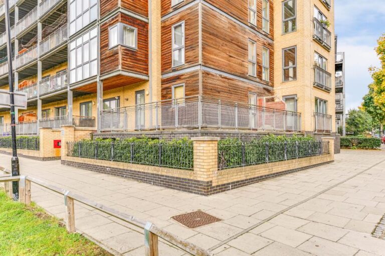 Bamboo Court, Hackney, E5 (2385208) Photo 10