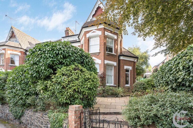 Haslemere Road, N8