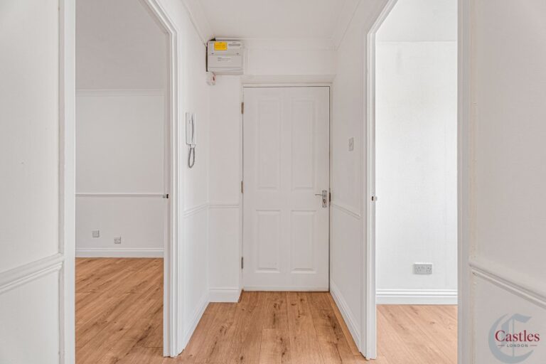 Celadon Close, Enfield, Middlesex, EN3 (2736577) Photo 10