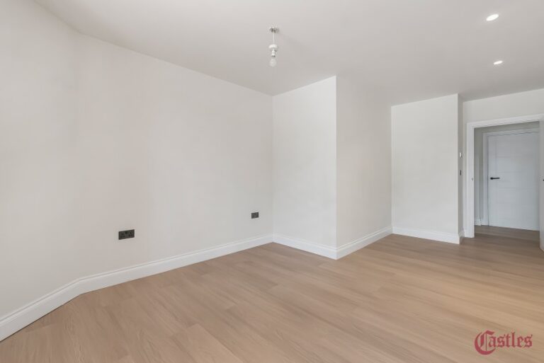 Dixon House, Tottenham Lane, N8 (2736965) Photo 7