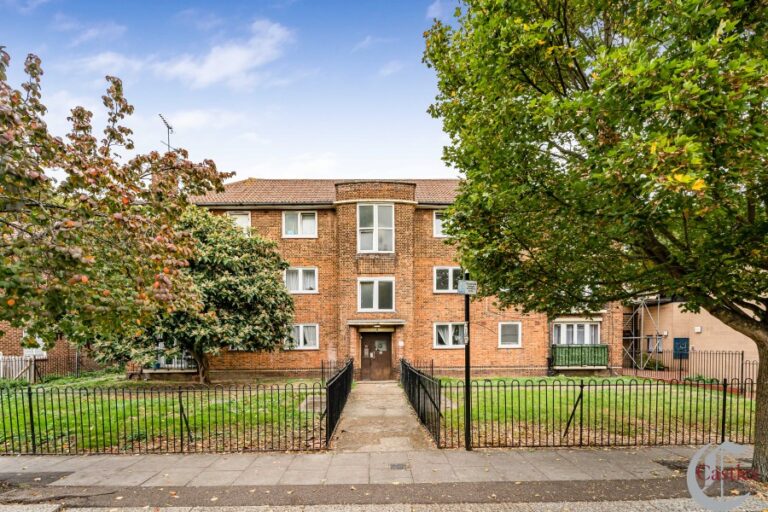 Asplins Road, Tottenham, N17 (2718536) Photo 19