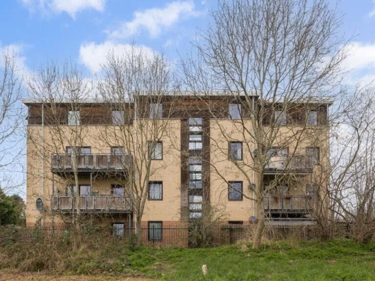 Teal Close, Enfield