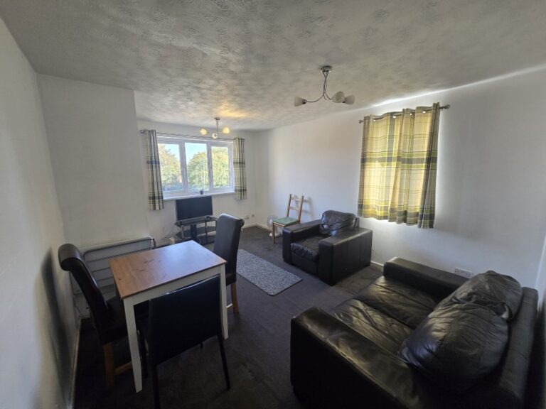 Granary Close, Edmonton, N9 (2721465) Photo 6