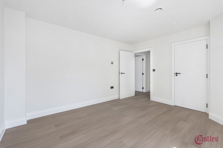 Dixon House, Tottenham Lane, N8 (2736969) Photo 7