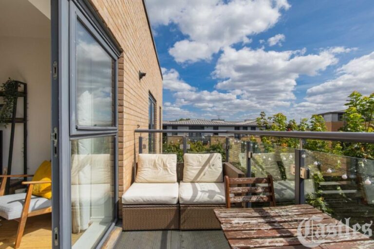 Bellevalia Court, Hackney, E5 (2710993) Photo 25