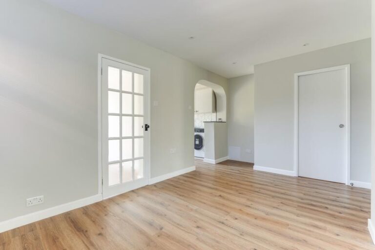 Kingsley Avenue, Cheshunt, EN8 (2713401) Photo 23