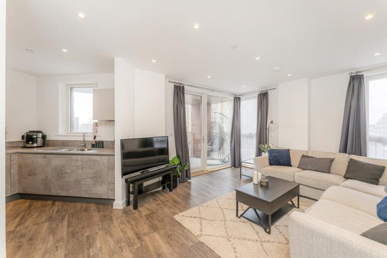 Fairfield House, Enfield, EN3 (2715559) Photo 10